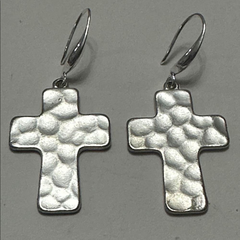 🧡Hammered SilverToned Christian Cross Drop Earrings🧡
